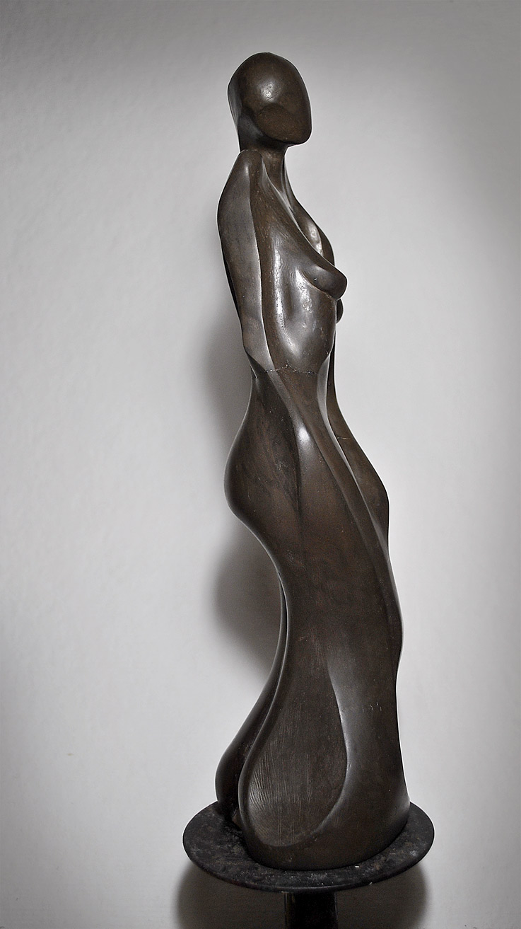 donna-scultura-pietrasanta-2015